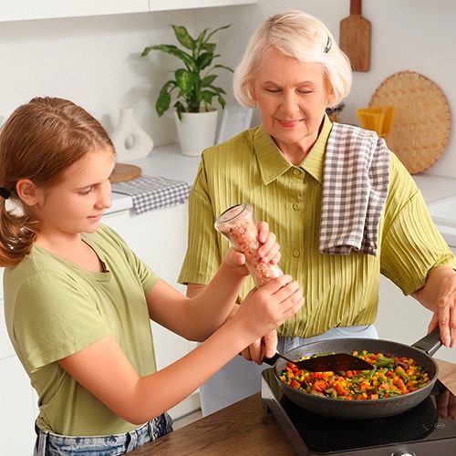 A tavola con i nonni! 8 ricette di pesce da preparare insieme