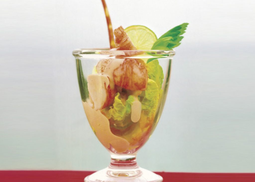 Insalata-di-aragosta-in-salsa-cocktail