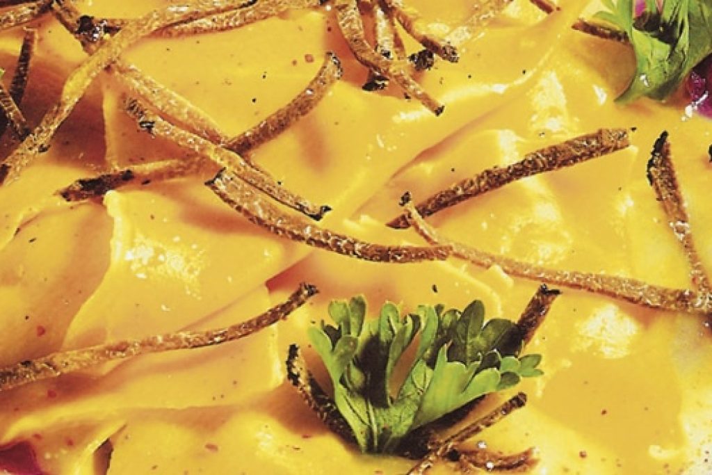 Ravioli-di-stoccafisso-con-salsa-di-polenta